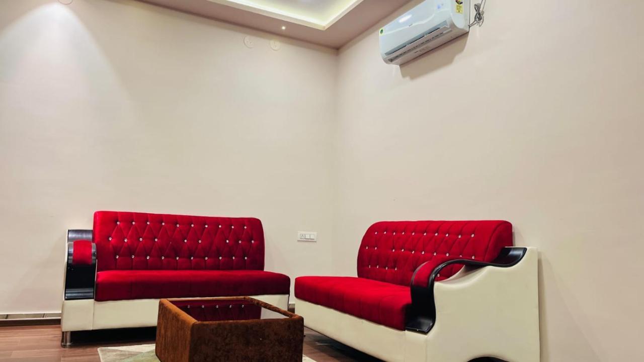 Sargawa The Palace Resort Ambikapur Eksteriør billede